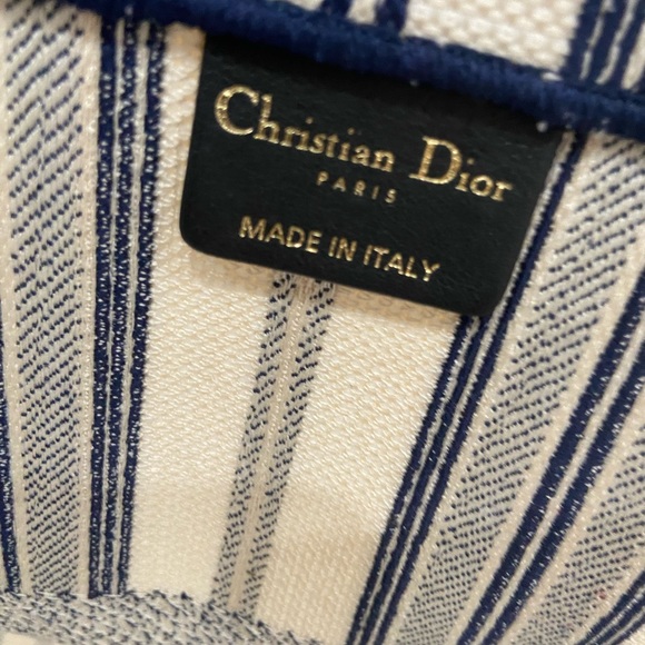 Christian Dior Stripes Book Large Tote Bag - Picture 16 of 16